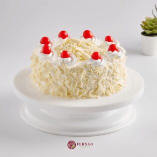 Half Kg White Forest Cake