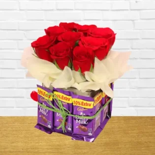 Romantic Roses with Dairy Milk