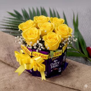 Sunny Delight Roses & Chocolate Combo
