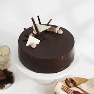 Classic Chocolate Truffle Cake (Half Kg)